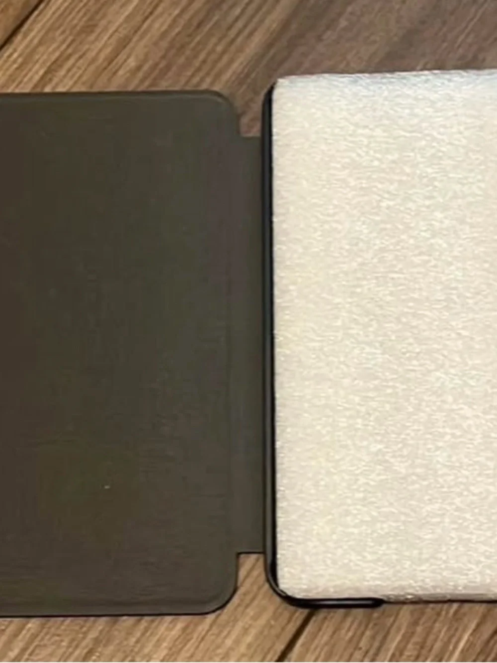 Purple kindle case